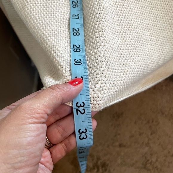 Lane Bryant Long Ruffle Sleeve Sweater Sharkbite Hem Cream Oatmeal Top Sz 26/28 - Picture 9 of 10